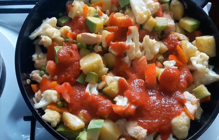 10-dobavlyaem-pomidory-tomatnyj-sous