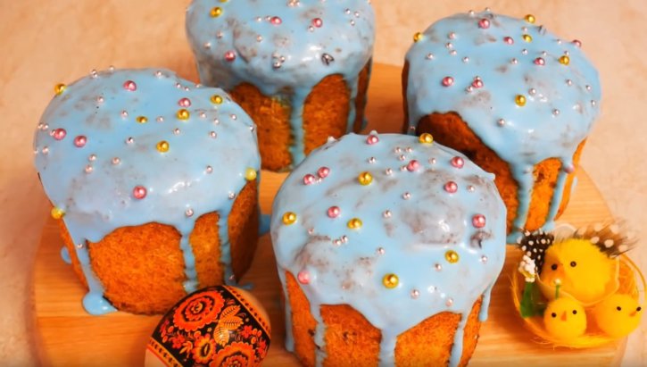 kulich-paskhalnyj-tvorozhnyj